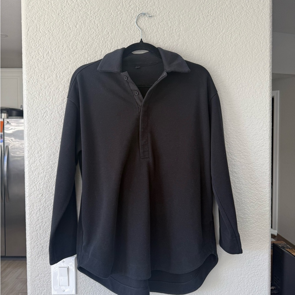 Public Rec Women’s black polo tunic